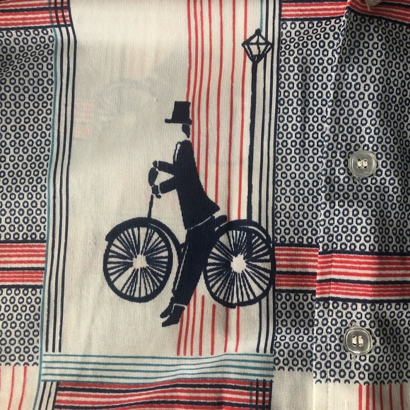 Vintage men’s polyester collared shirt - Picture 2 of 5